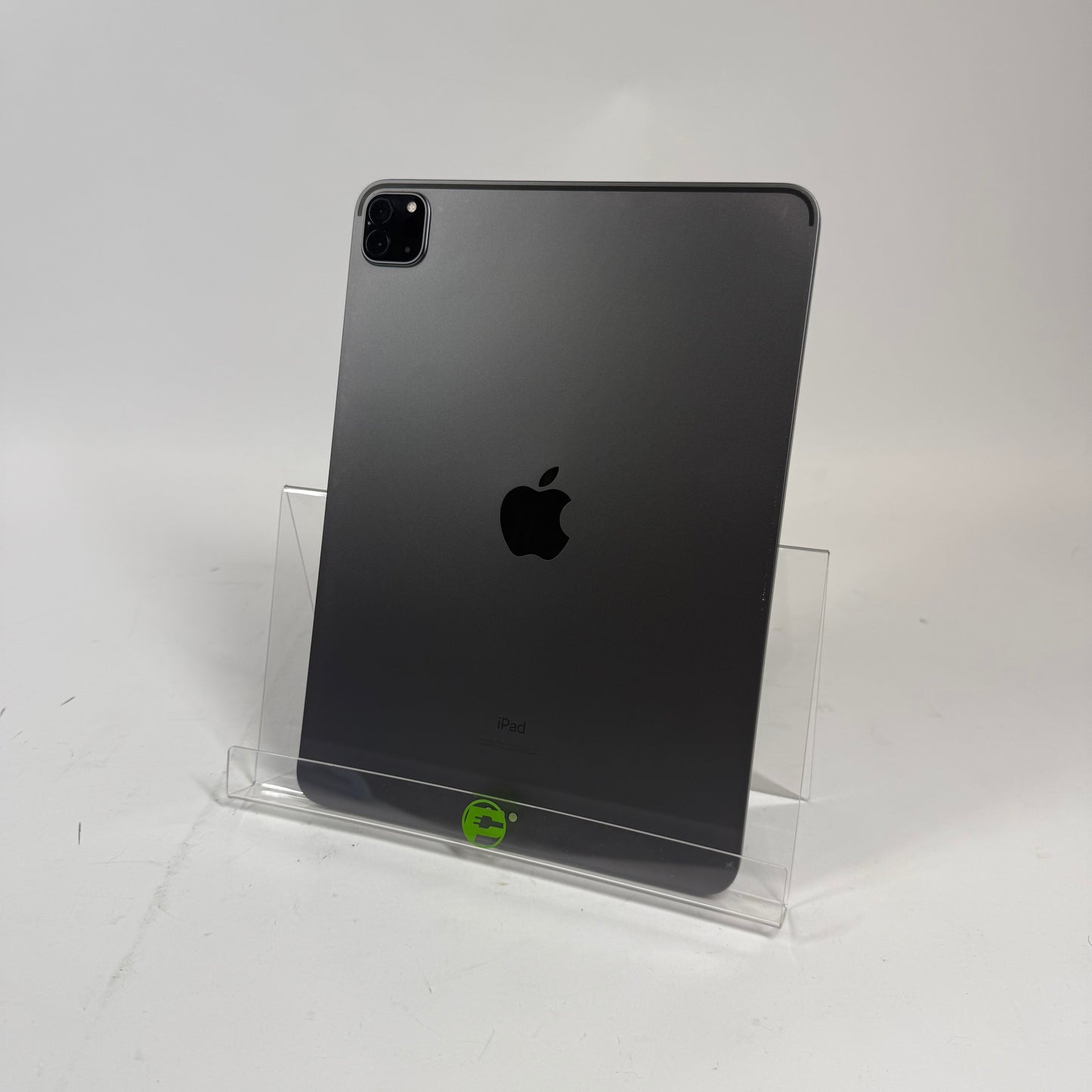 Unlocked Apple iPad Pro 13" M5 256GB Space Black ME7W4LL/A