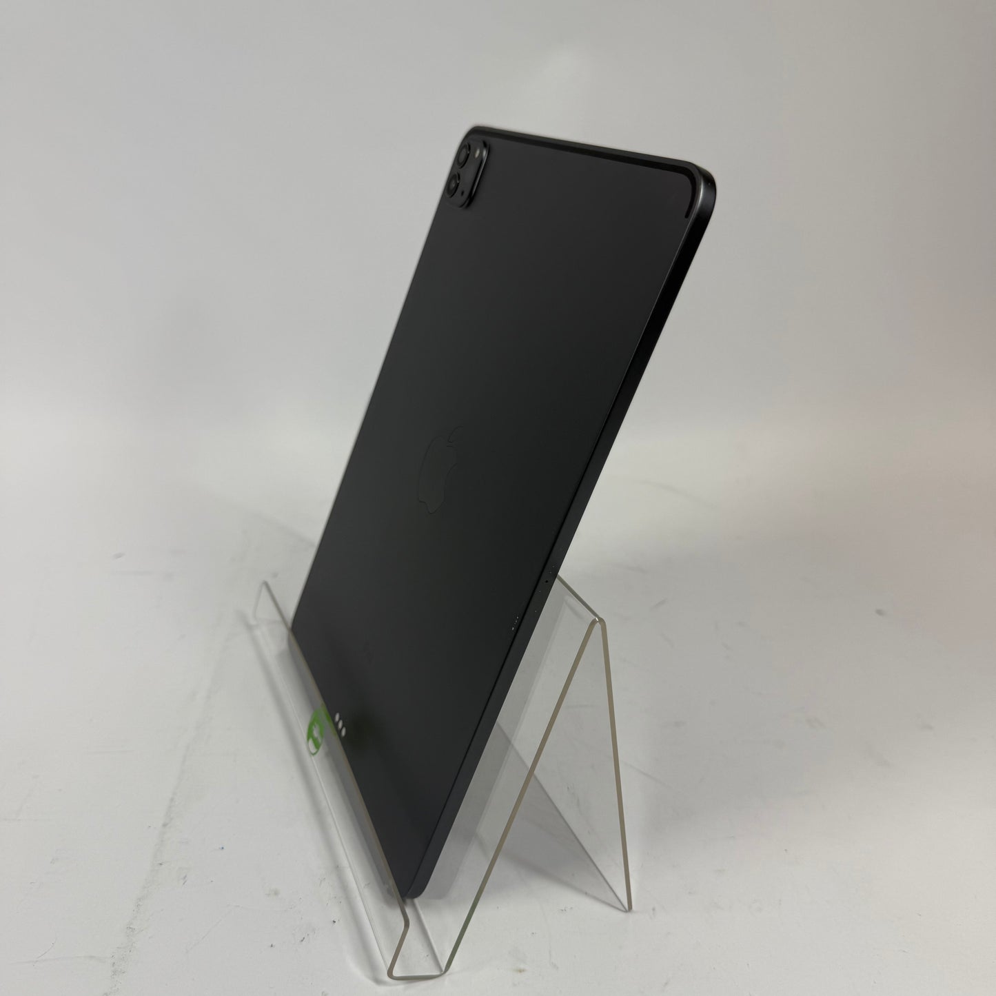 Unlocked Apple iPad Pro 13" M5 256GB Space Black ME7W4LL/A